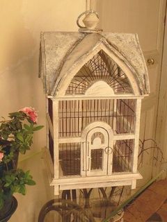 Cage-A-Oiseaux-Clair-De-Lune-Deco-Cage-A-Oiseaux-Toit-Galva