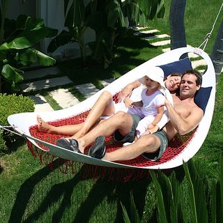 Leaf hammock