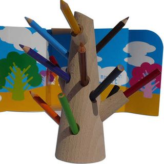 Arbre-crayons-vue3