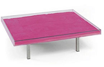 Table rose yves klein